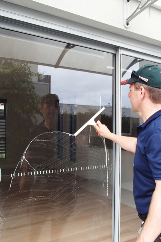 Residential Window Cleaner Adelaide Hills